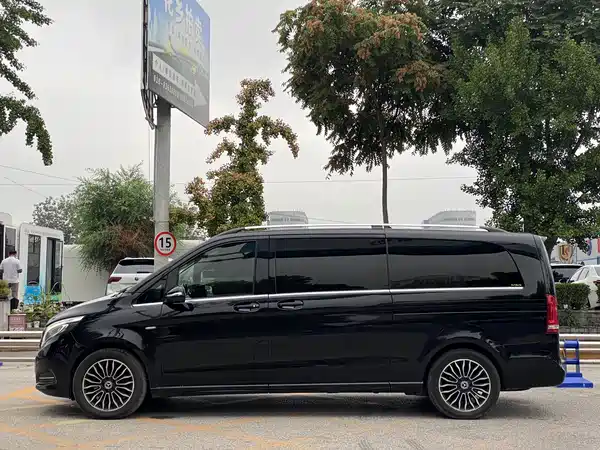 Mercedes-Benz V-Class 2020