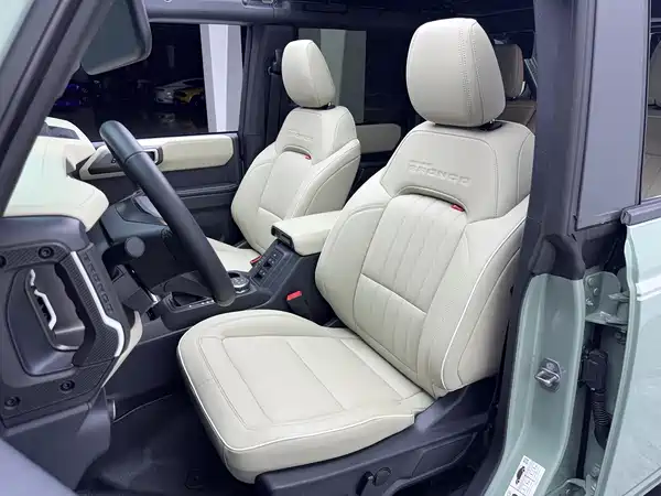 Ford Bronco 2025