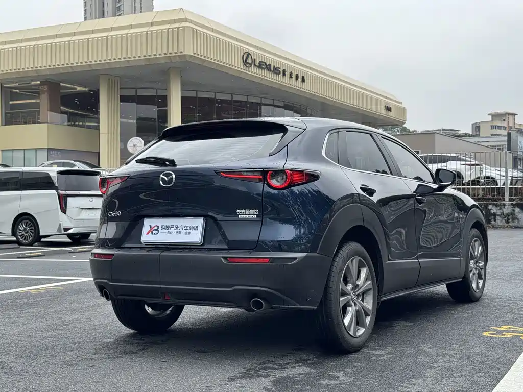 Mazda CX-30 2024