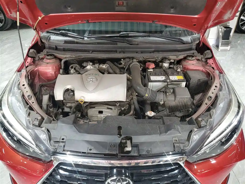 Toyota Yaris L 2020 — фото 21