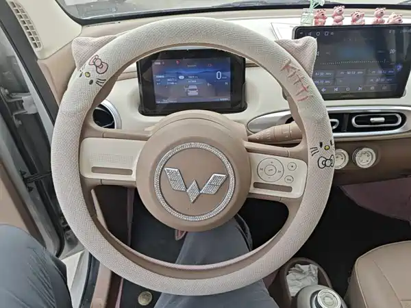 Wuling Hongguang MINIEV 2025