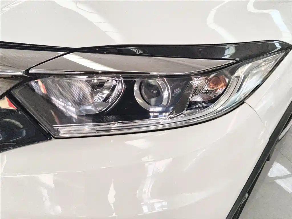 Honda Vezel 2021 — фото 18