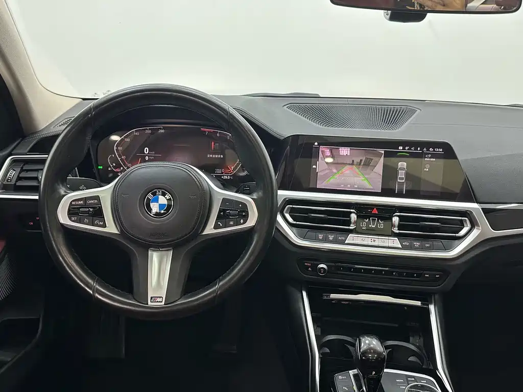 BMW 3 Series 2021 — фото 10