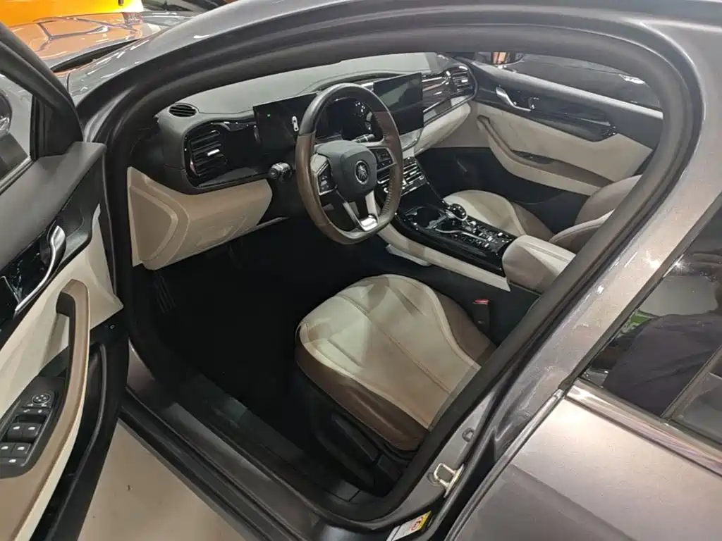 BYD Qin PLUS 2024 — фото 16