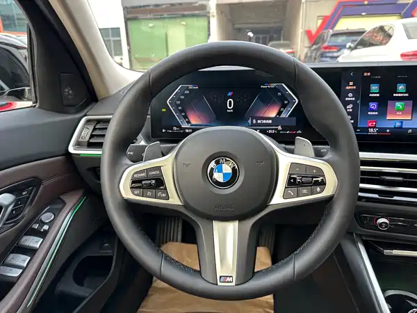 BMW 3 Series 2024