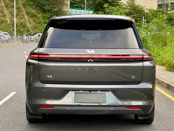 Li Auto L8 2024
