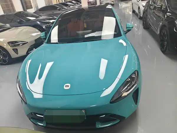 Xiaomi SU7 2025