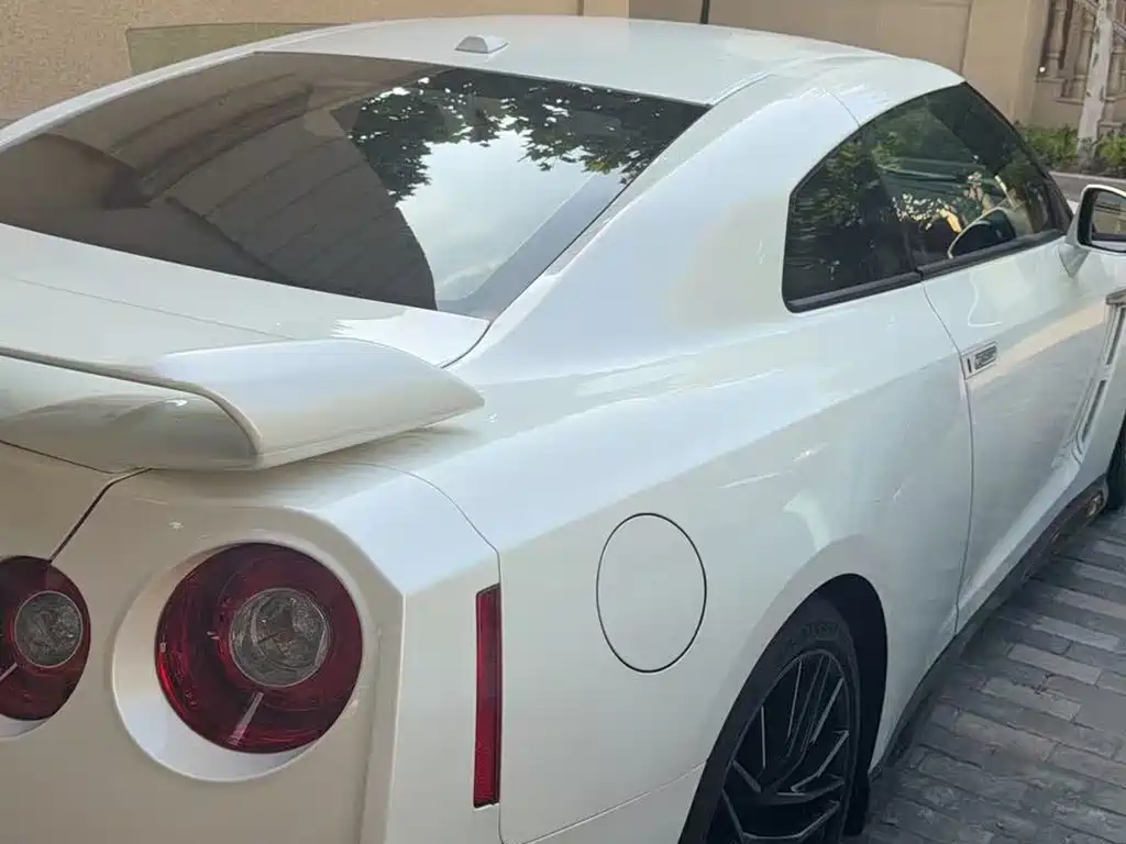Nissan GT-R 2024