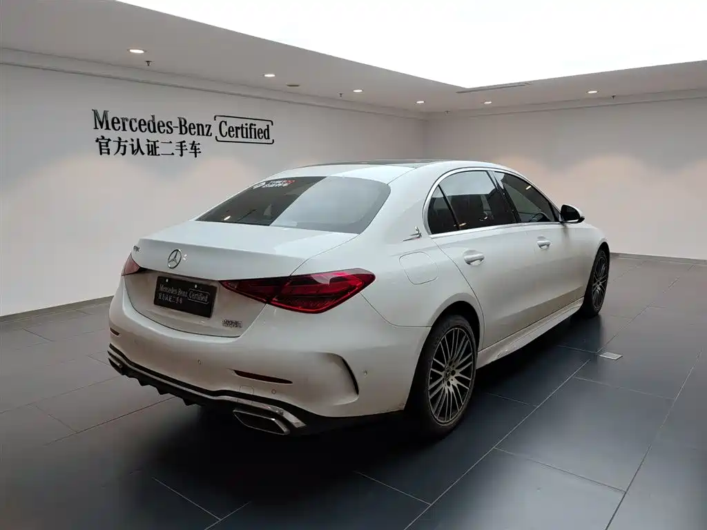 Mercedes-Benz C-Class 2022
