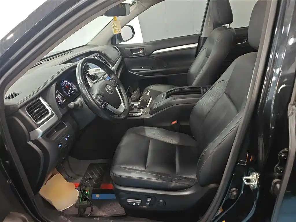 Toyota Highlander 2019 — фото 15