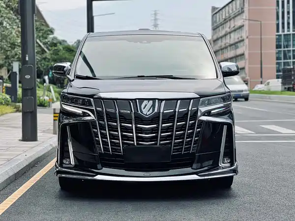 Toyota Alphard 2022