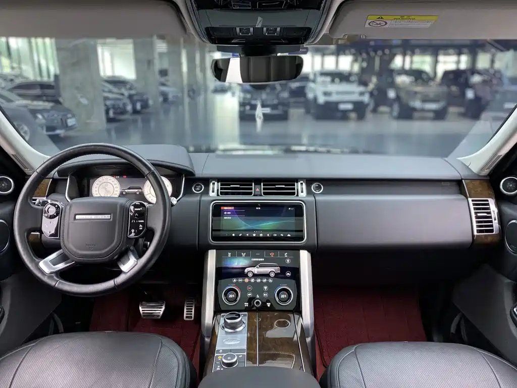 Land Rover Range Rover 2022 — фото 11