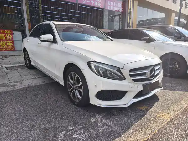 Mercedes-Benz C-Class 2017