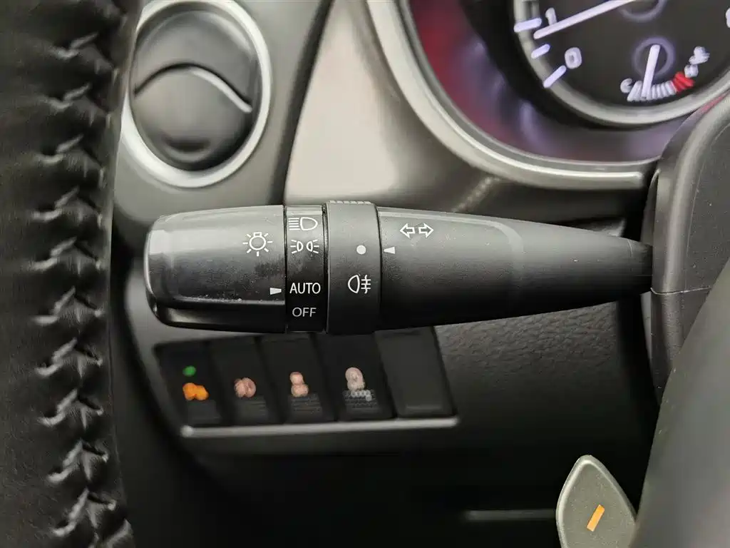 Suzuki Vitara 2018 — фото 21