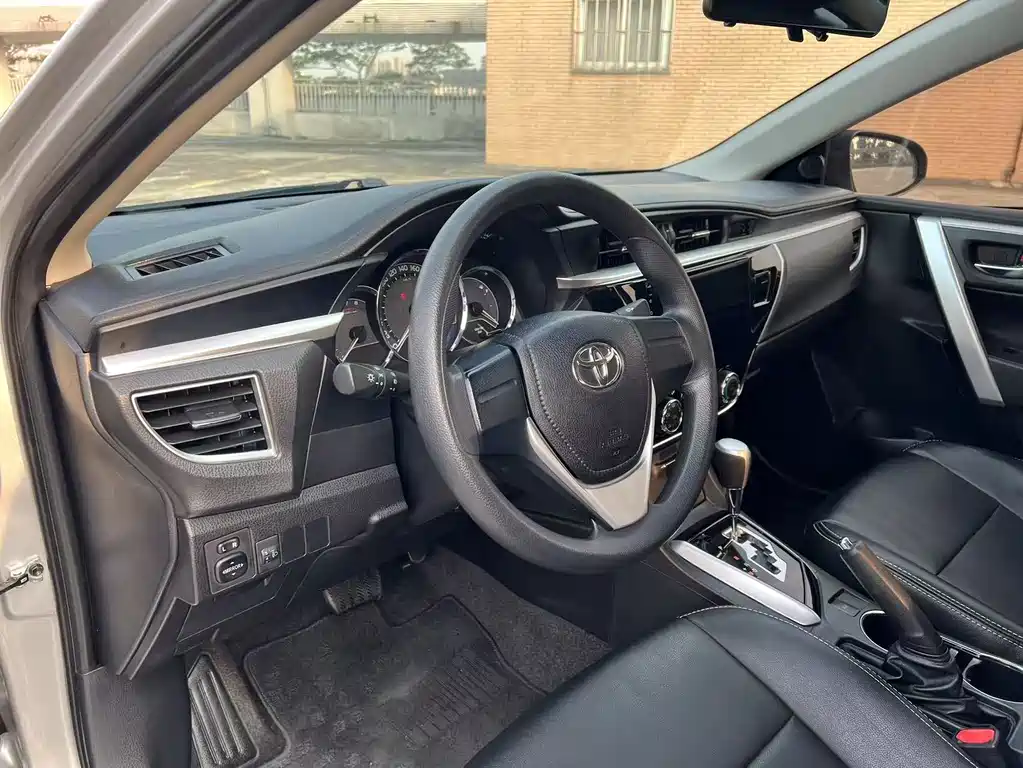 Toyota Corolla 2019 — фото 10