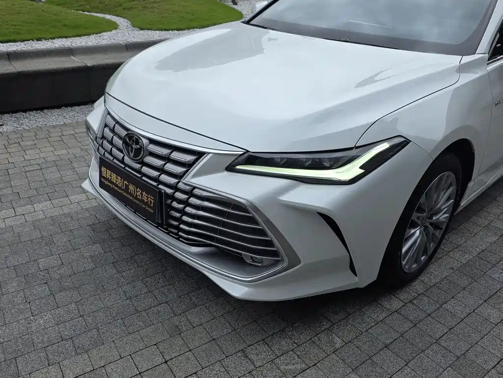 Toyota Avalon 2024 — фото 11
