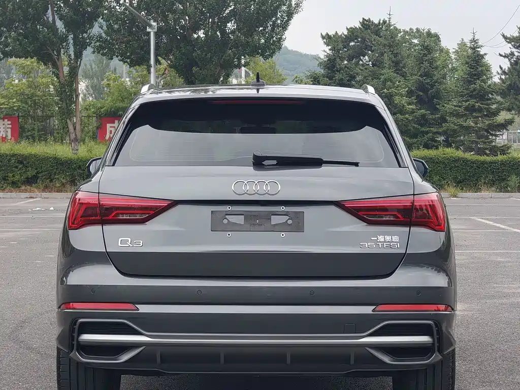 Audi Q3 2022 — фото 4