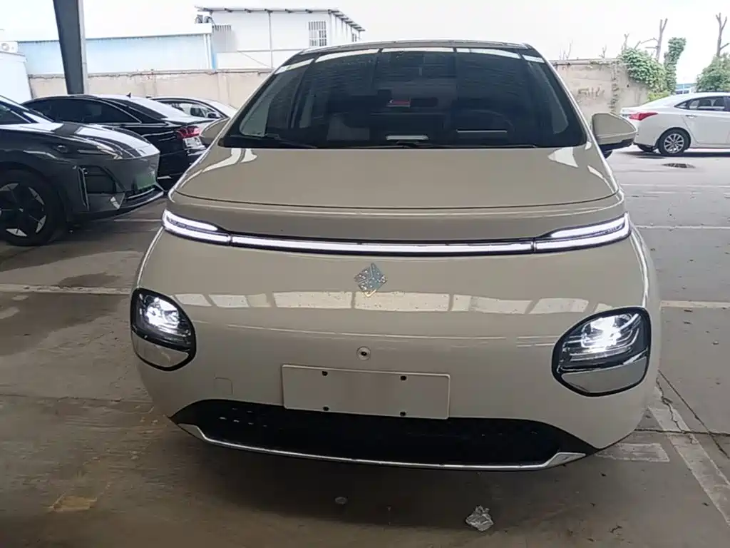 Baojun Clouds 2024