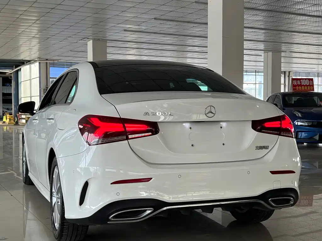 Mercedes-Benz A-Class 2021 — фото 15