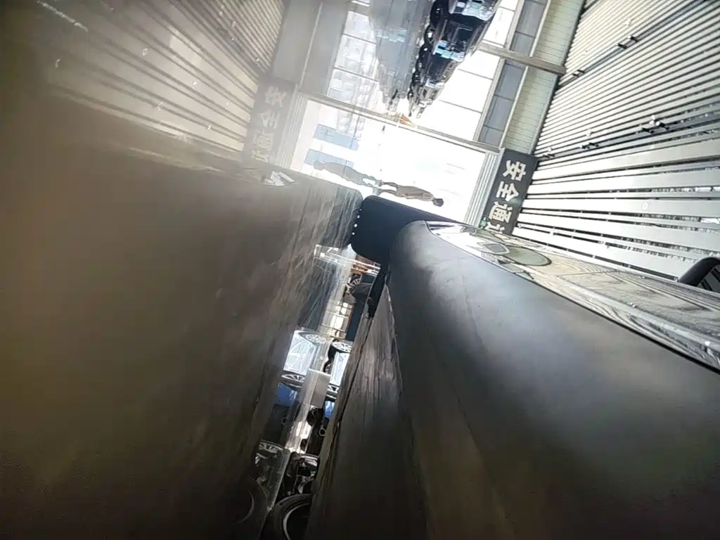 Tesla Model Y 2023 — фото 22