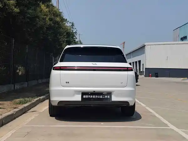 Li Auto L7 2024