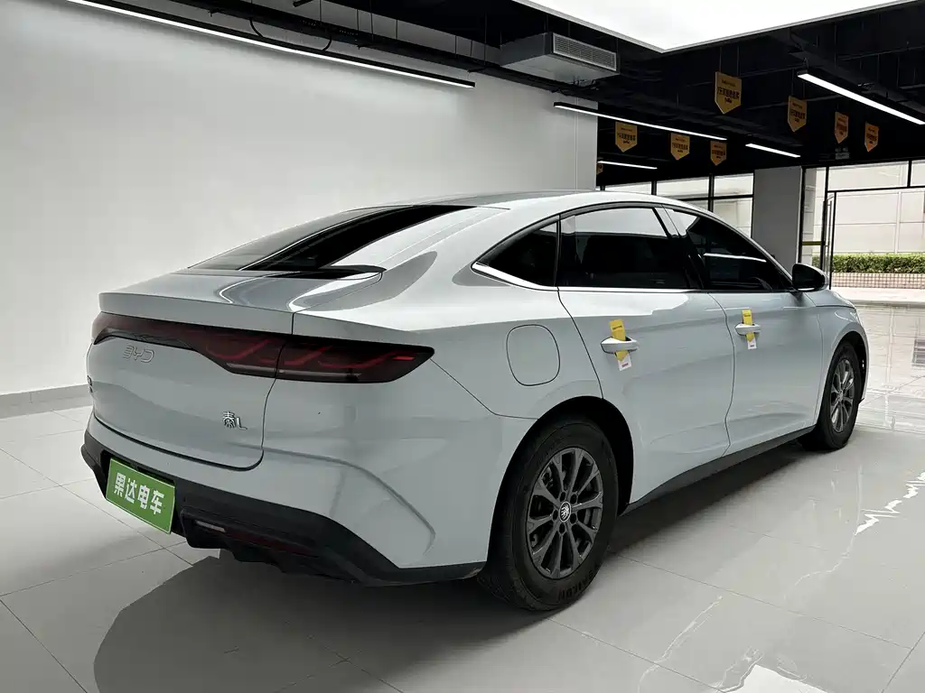 BYD Qin L 2024 — фото 6