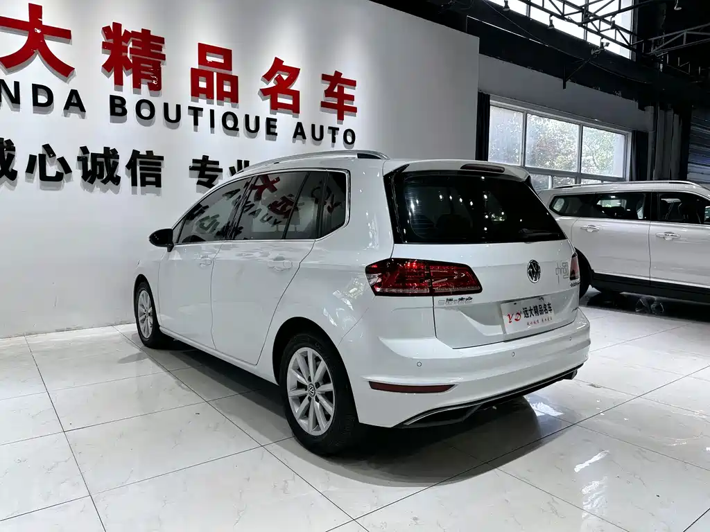 Volkswagen Golf Sportsvan 2020 — фото 18