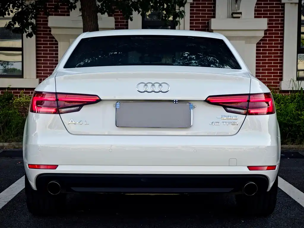 Audi A4L 2016 — фото 5