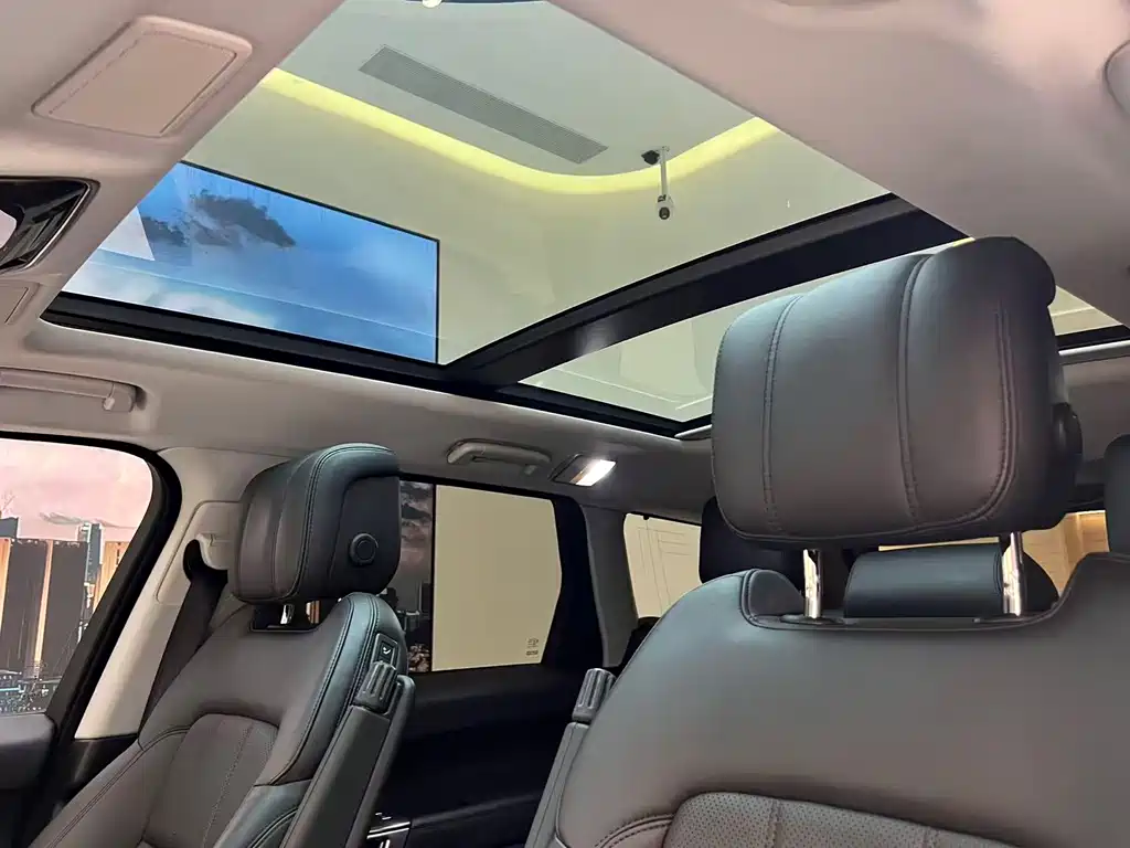 Land Rover Sport 2020 — фото 14