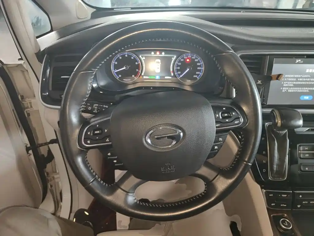 GAC Motor Trumpchi M8 2019 — фото 11