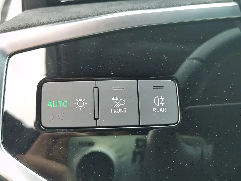 Audi Q3 Sportback 2022 — фото 15