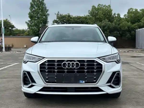 Audi Q3 2022