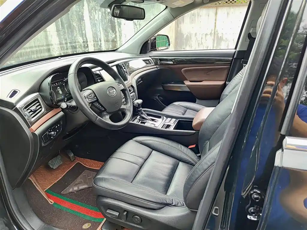 GAC Motor Trumpchi GS8 2017