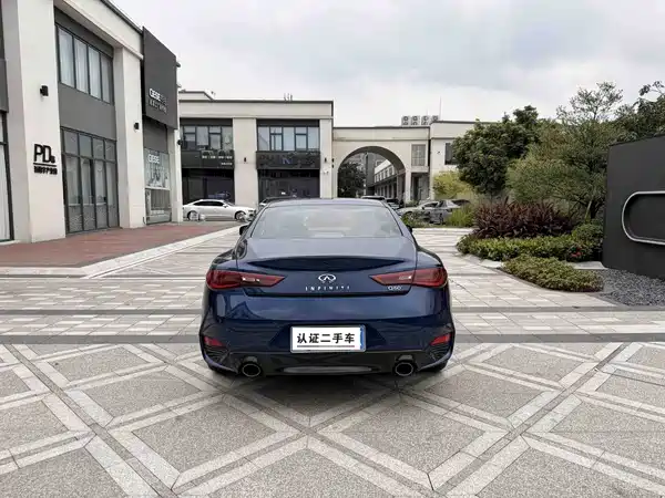 Infiniti Q60 2020