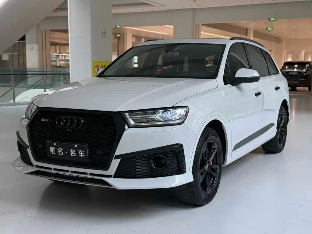 Audi Q7 2016 — фото 1