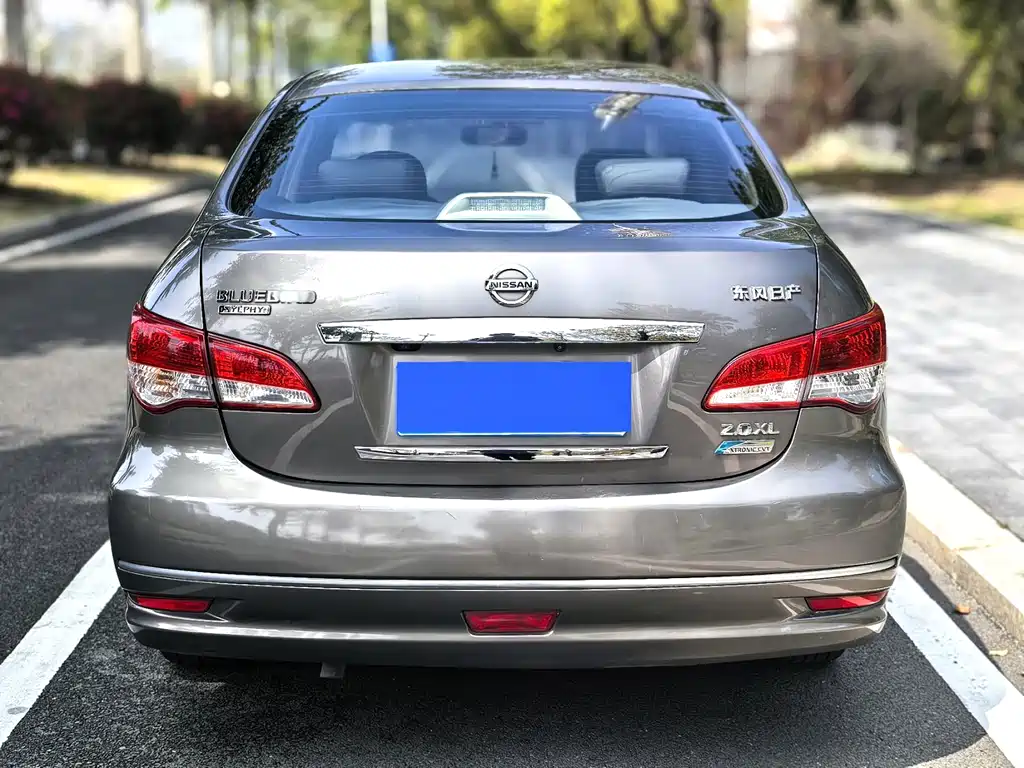 Nissan Sylphy 2010 — фото 30