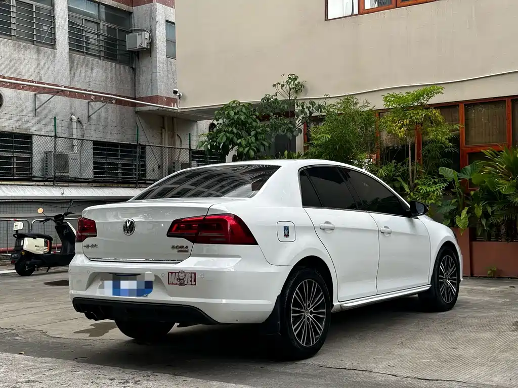 Volkswagen Bora 2016