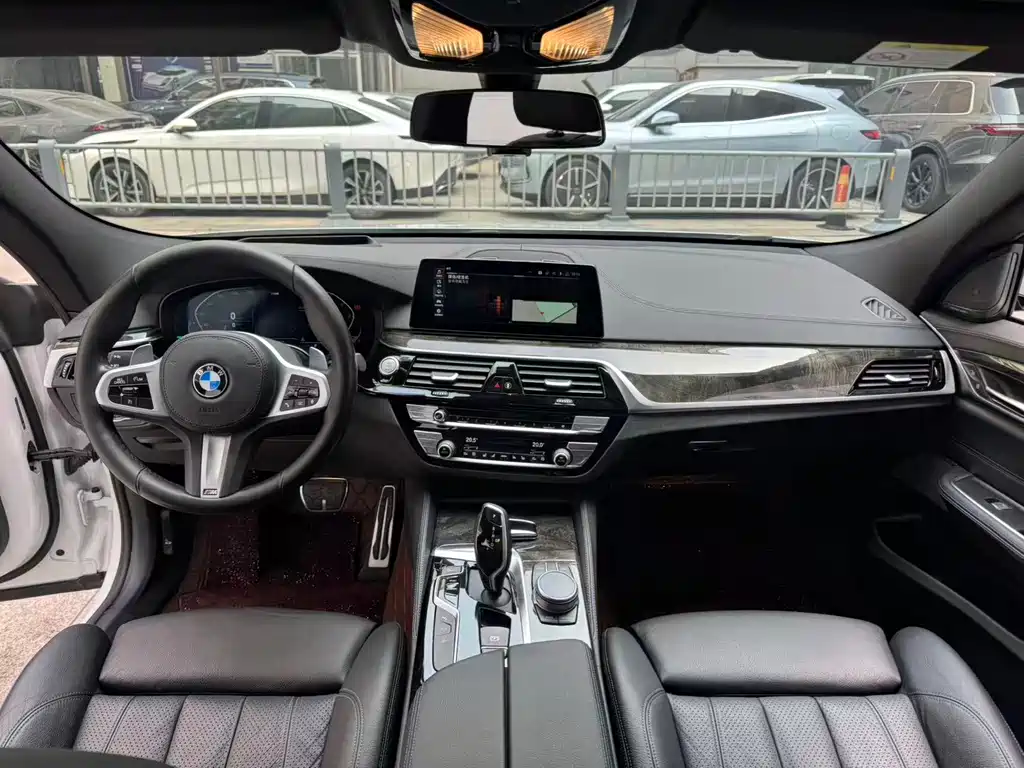 BMW 6 Series GT 2020 — фото 5