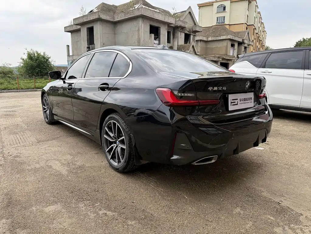 BMW 3 Series 2023
