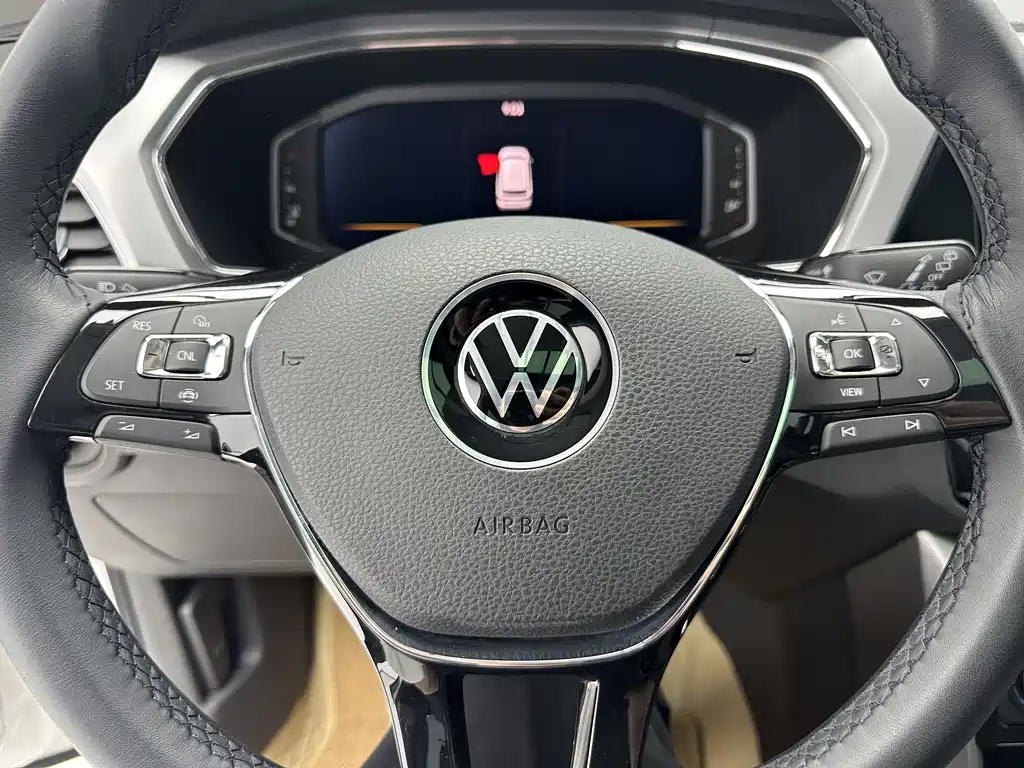 Volkswagen T-Cross 2022 — фото 13
