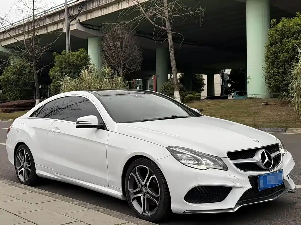 Mercedes-Benz E-Class 2015 — фото 3