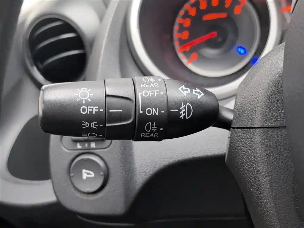 Honda Fit 2013 — фото 21
