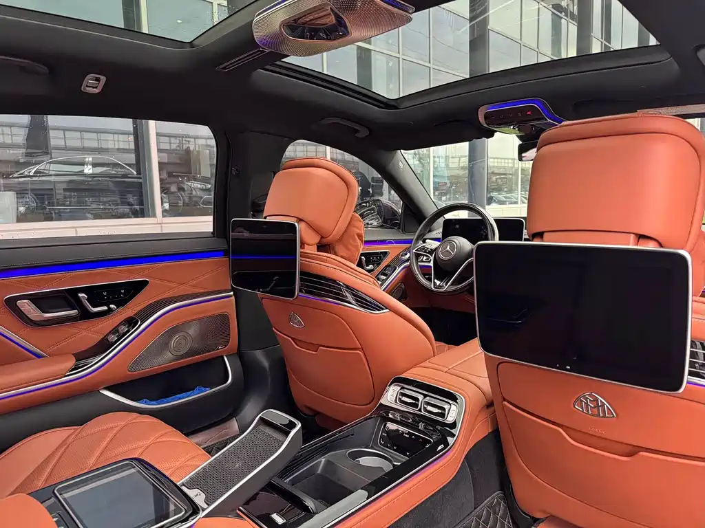Mercedes-Benz S-Class 2023 — фото 12