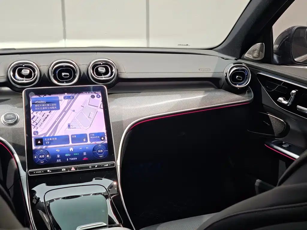Mercedes-Benz C-Class 2023 — фото 15