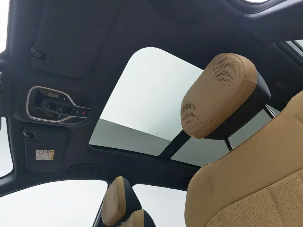 Geely Galaxy Starship 7 2025 — фото 14