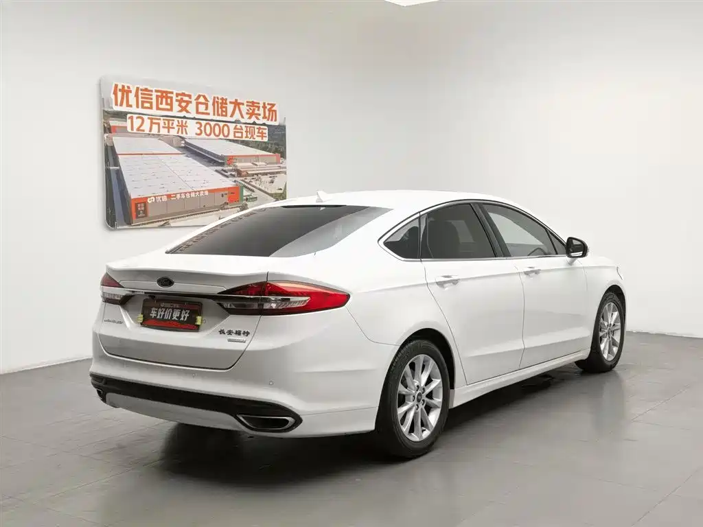 Ford Mondeo 2017 — фото 2