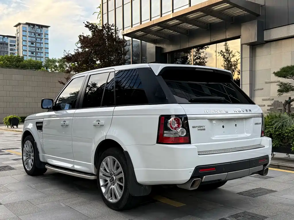 Land Rover Sport 2013