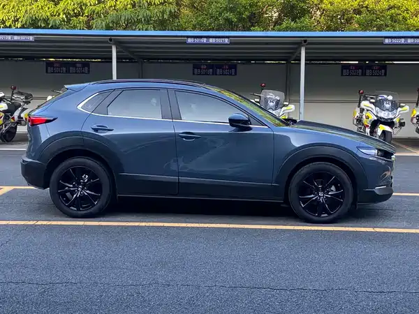 Mazda CX-30 2023