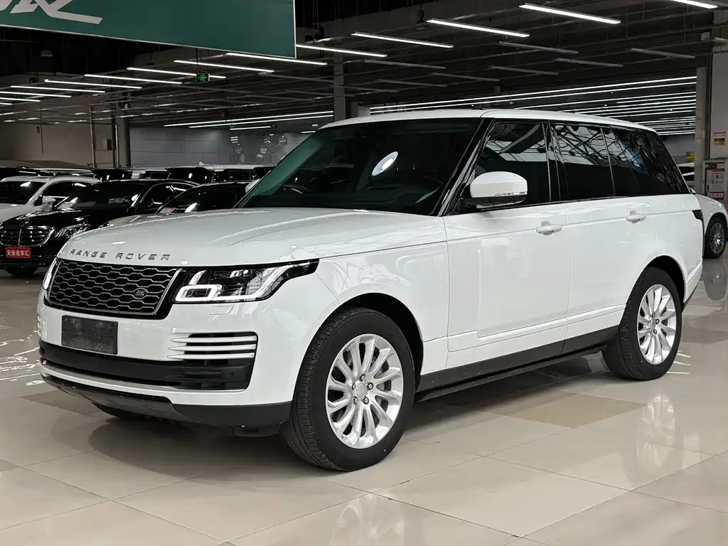 Land Rover Range Rover 2020 — фото 1