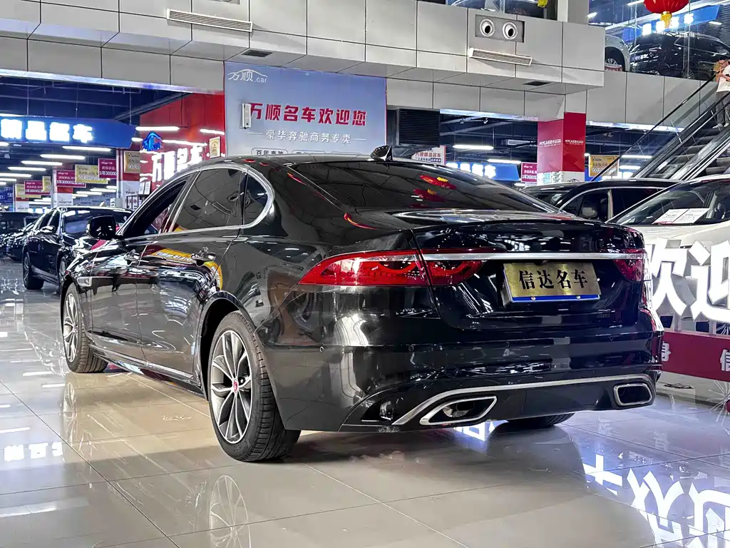 Jaguar XFL 2023 — фото 15